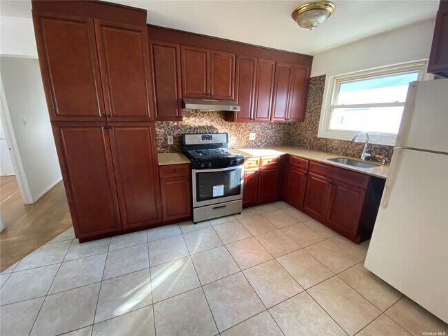 Foto del edificio - 153-19 79th St