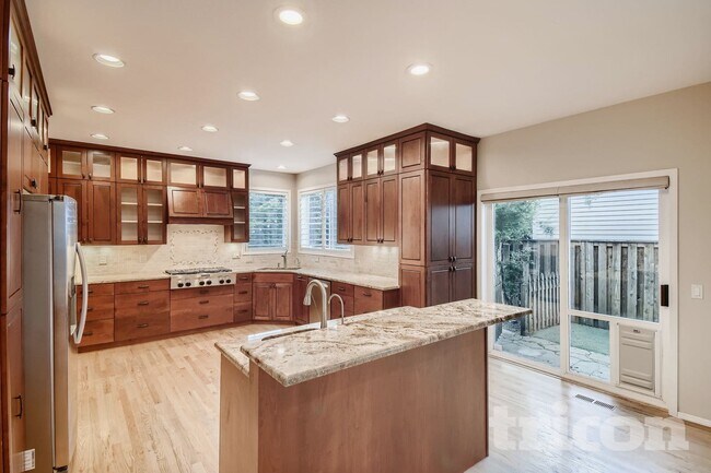 Foto del edificio - 28501 SW Meadows Loop