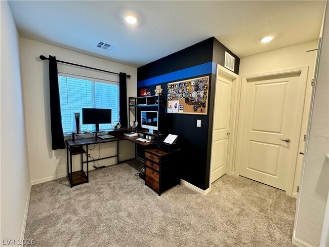 Foto del edificio - 1635 Cowboy Path Ave