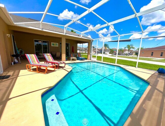 Foto del edificio - 5212 Jasmine Trace Ln