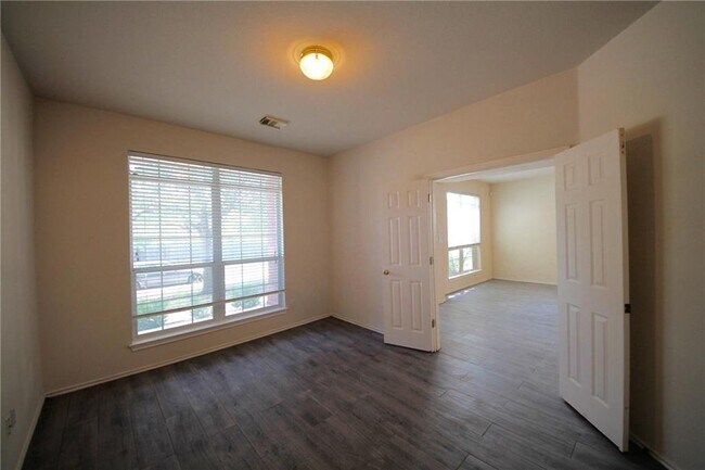 Building Photo - 15843 Garrison Cir