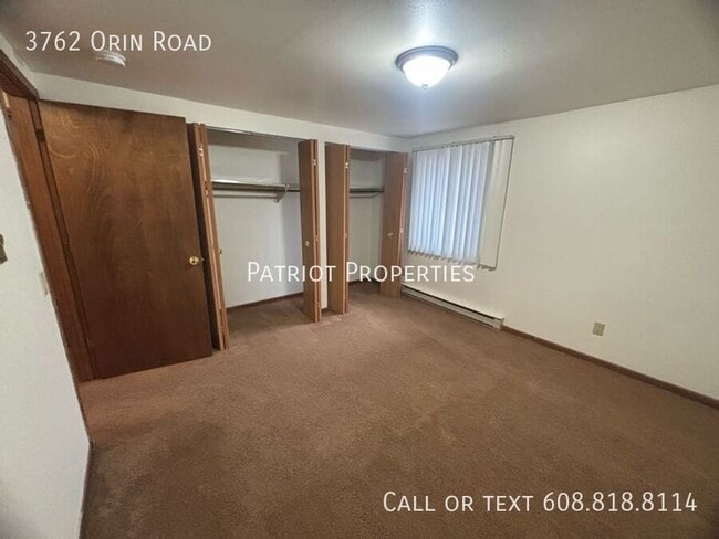 Building Photo - 1 bed/1 bath plus den in Madison, WI!