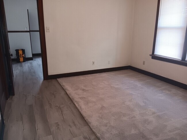 Foto del edificio - 414 S 10th St