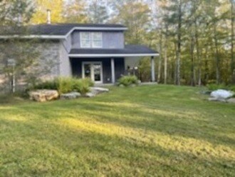 Foto principal - 848 Pine Kill Rd