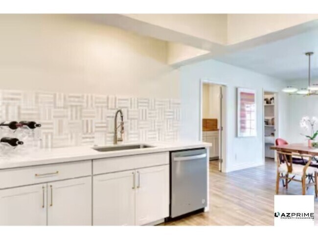 Foto del edificio - Gorgeous 4/2 Scottsdale Oasis with Pool, H...