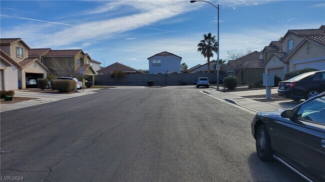 Foto del edificio - 9537 Virginia Pine Ct