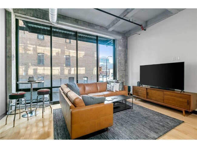 Foto del edificio - 618 N Washington Ave