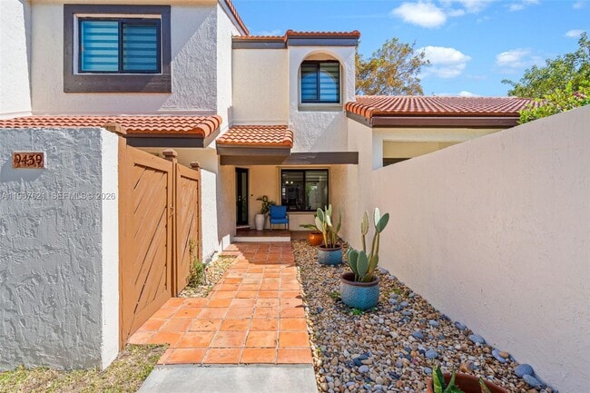 Building Photo - 9439 SW 123rd Avenue Ct