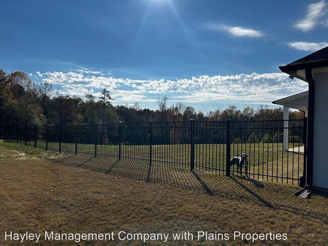 Foto del edificio - 4 br, 2 bath House - 285 Lee Road 852