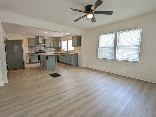 Foto del edificio - 108 Brown St