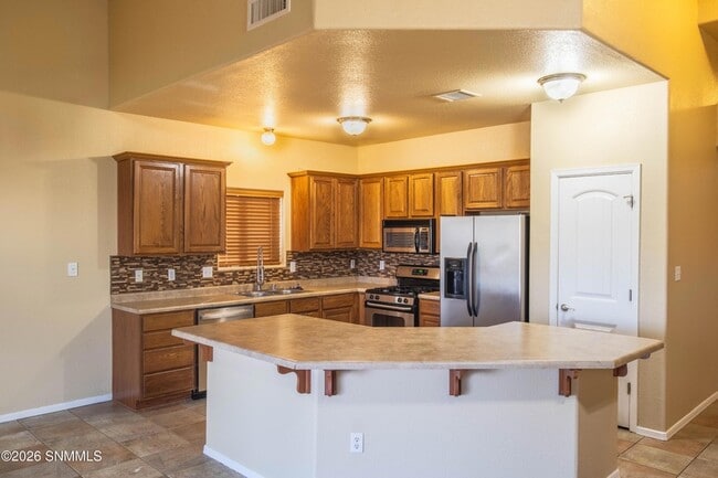 Building Photo - 4032 Cll De Estrellas