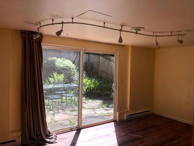 Primary Photo - 1 bedroom in Mercer Island WA 98040