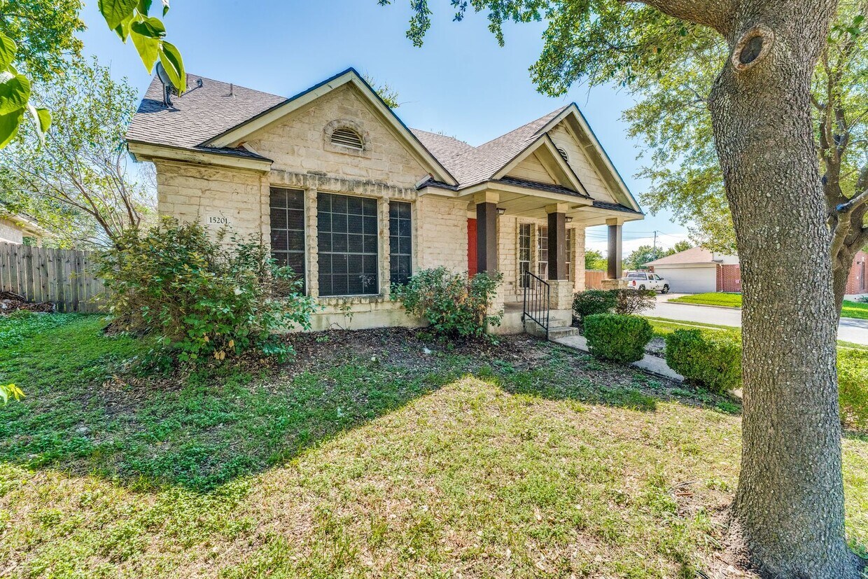 Foto principal - Recently updated home in Pflugerville