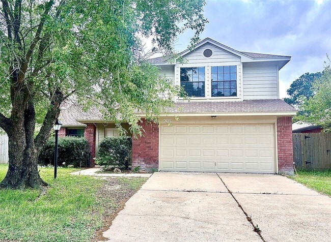 Building Photo - 16319 Chimneystone Dr