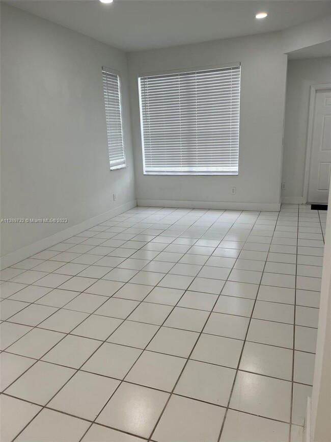 Building Photo - 16221 Opal Creek Dr