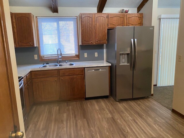Kitchen - 5103 S 162nd Ave
