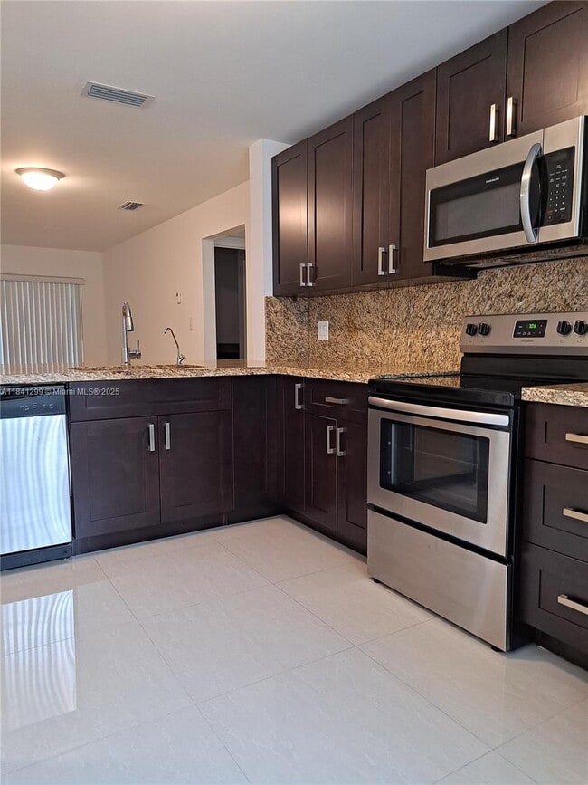 Building Photo - 8041 SW 21st Ct