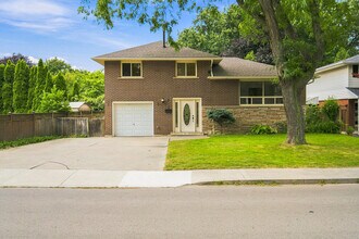 Building Photo - 7 Delmar Dr