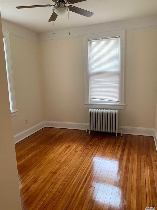 Building Photo - 163 Webster Ave