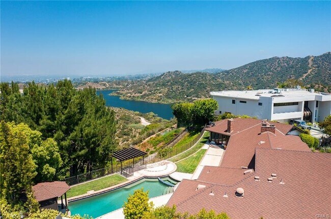 Foto del edificio - 3906 Lake Vista Ct