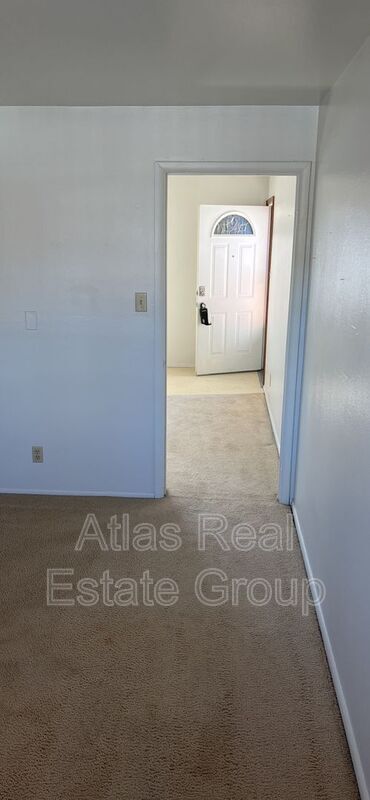 Primary Photo - 2525 Wood Ave