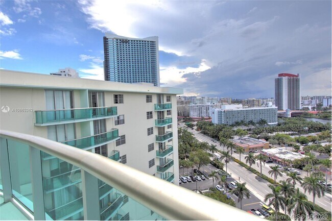 Foto del edificio - 3801 S Ocean Dr
