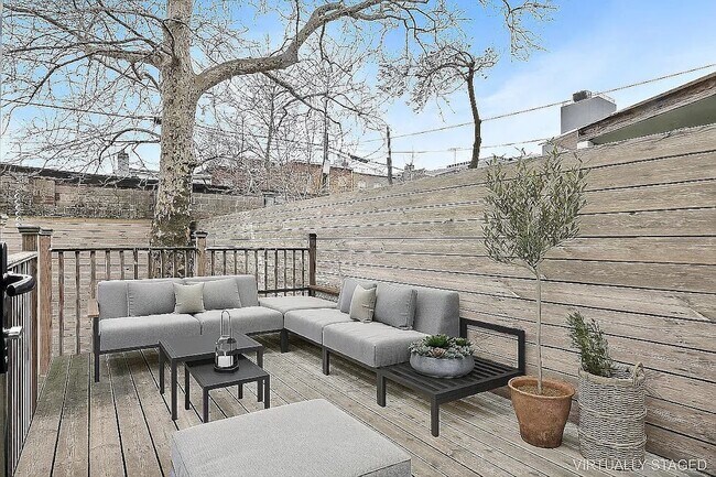 Foto del edificio - 430 Midwood St