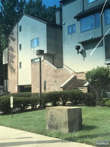 Foto del edificio - 1319 15th St