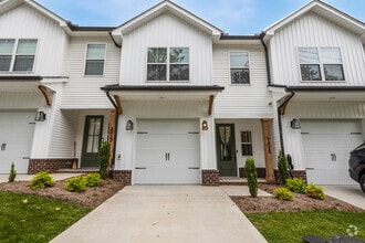 Building Photo - 7429 Thomas Ln