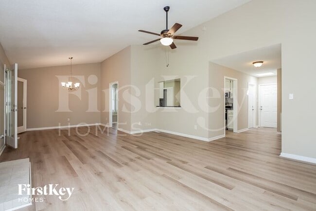 Building Photo - 2438 Amity Ave