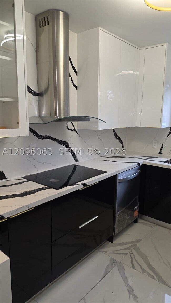Foto del edificio - 449 NW 30th Pl