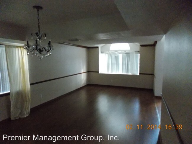 Building Photo - 2554 Dovetail Dr