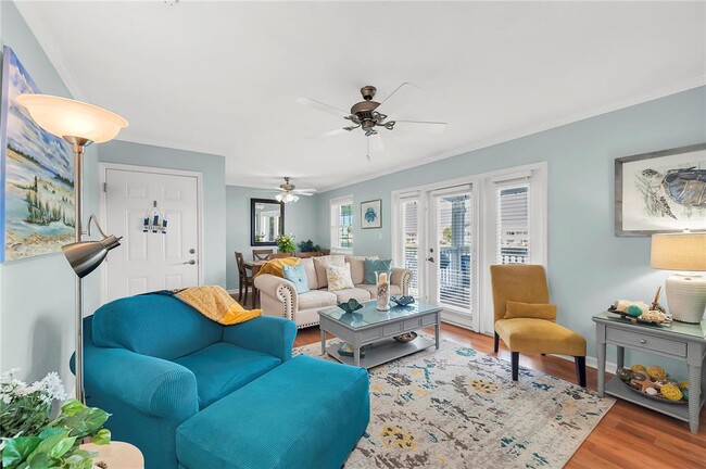 Foto del edificio - 237 Sea Horse Dr SE