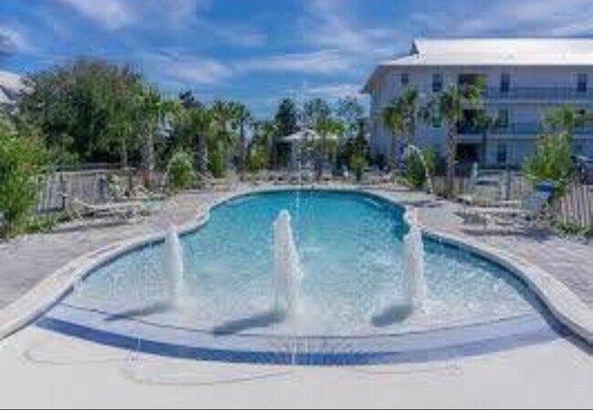 Foto del edificio - 3938 W County Hwy 30A