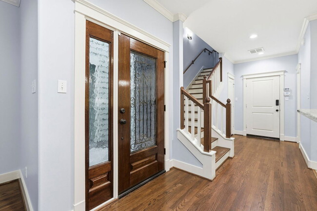 Building Photo - 1521 Prince St