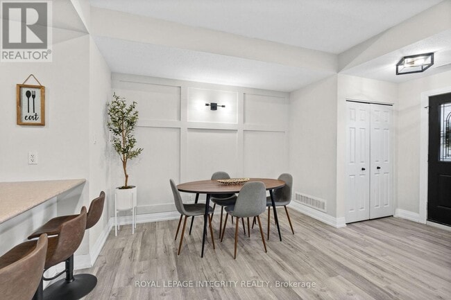 Building Photo - 100 Artesa Private