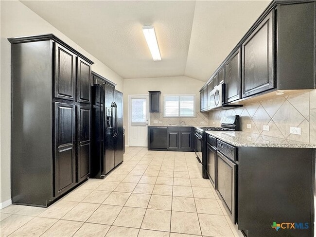 Building Photo - 1024 Britt Ln