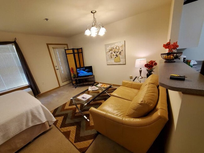 Foto del edificio - 501 Plaza Dr