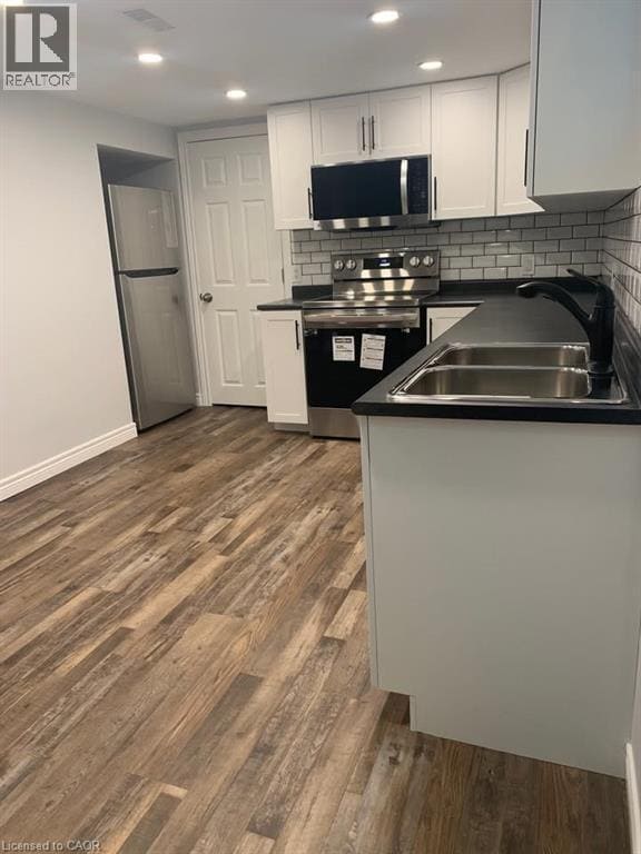 Photo du bâtiment - 17 Mayflower Ave