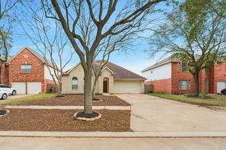 Building Photo - 11030 Desert Springs Cir
