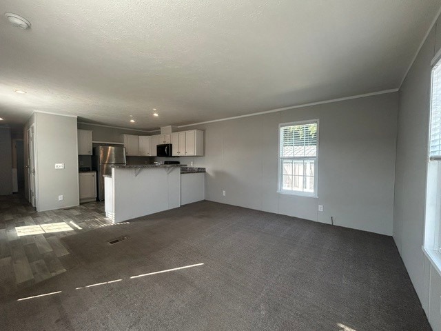 Building Photo - 39500 Warren Rd