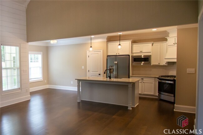 Building Photo - 1263 Morningside Dr