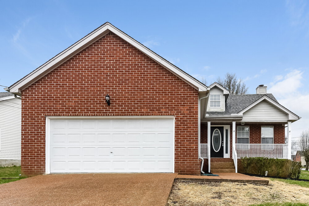 Foto principal - 3300 Milbridge Dr