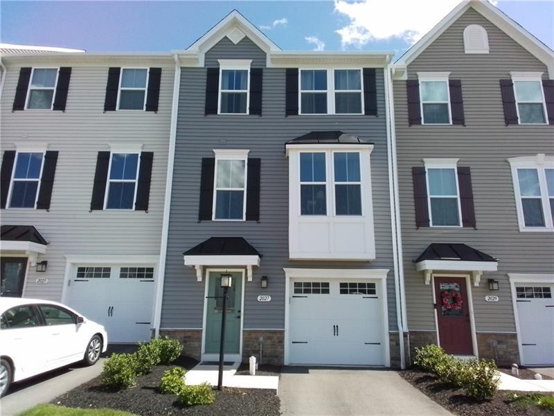 Primary Photo - 2027 Cade Dr