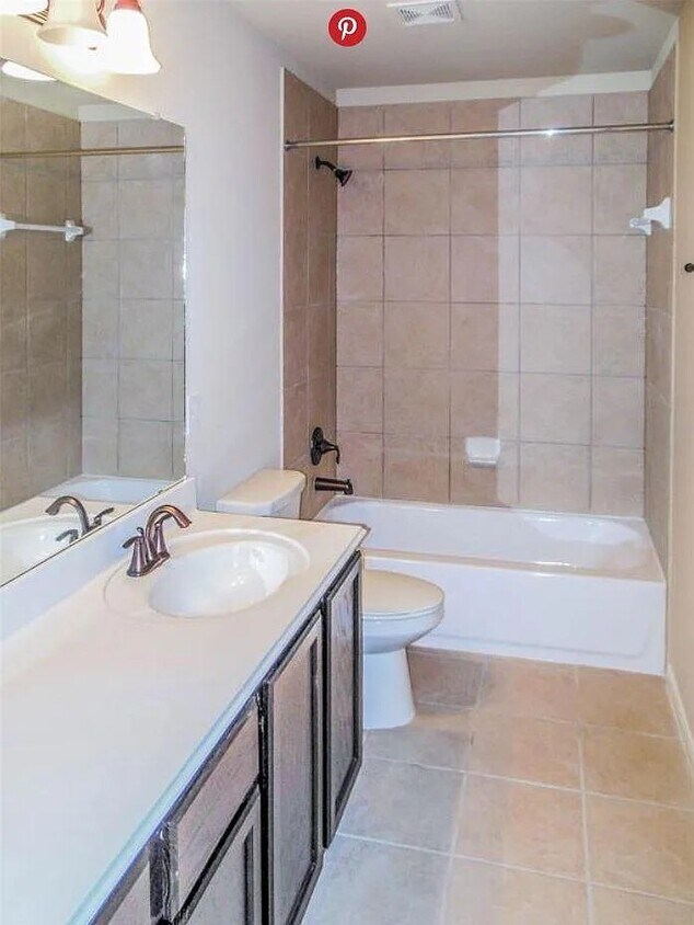 Foto del edificio - 2307 Grey Reef Dr