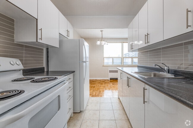 1BR, 1BA - 717 SF - Cuisine - Parkway Manor