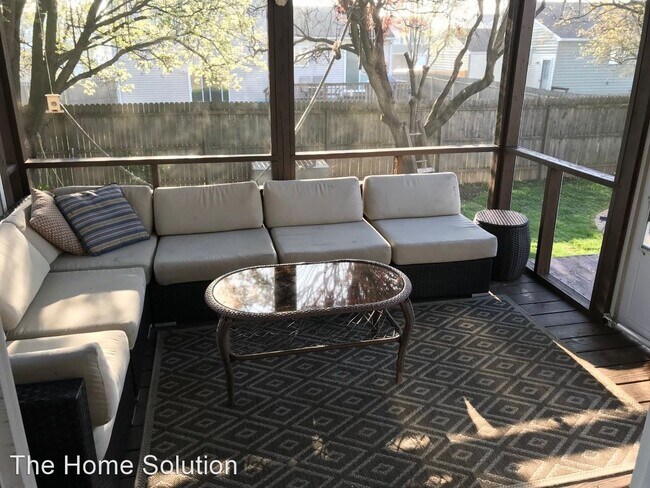 Foto del edificio - 3 br, 1.5 bath House - 8 Dover Court