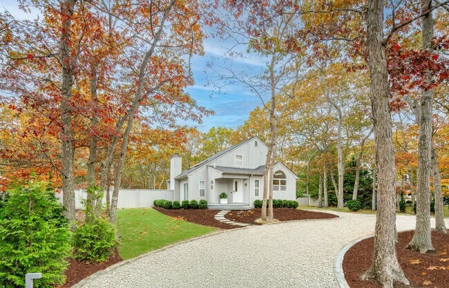 Foto del edificio - 43 Wooded Oak Ln