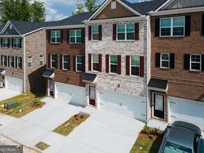 Building Photo - 2187 Foley Pk St