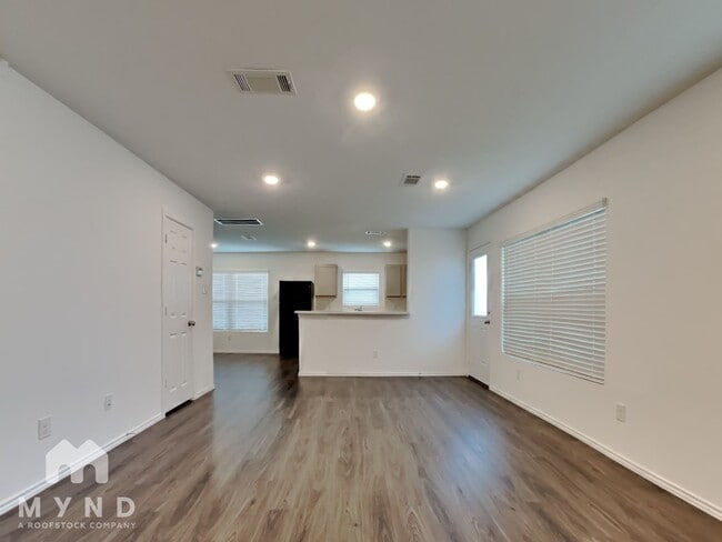 Building Photo - 5225 Elrington Vly Ln